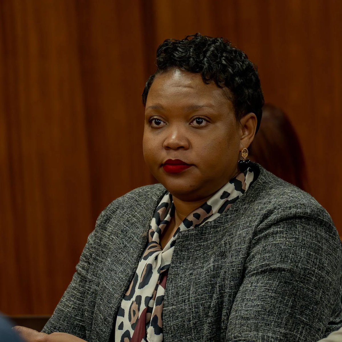 ewnreporter's tweet image. BREAKING NEWS: Moroadi Cholota suffers a set back in the constitutional court with her case remitted back to the high court. 

Justice Mlambo has ruled that while her extradition was unlawful it does not deprive the high court of criminal jurisdiction to prosecute. KM