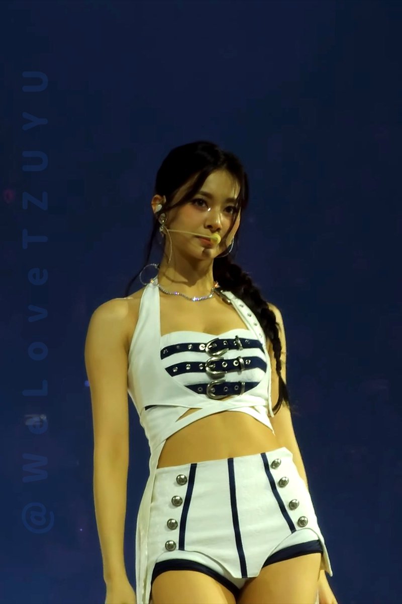 260122 #TWICE_THISISFOR_WORLD_TOUR_IN_LOSANGELES #TZUYU #子瑜