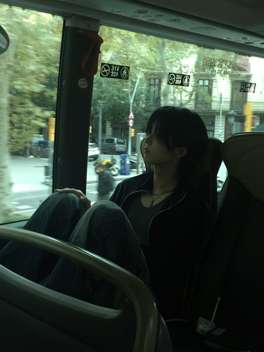 TNX_twt's tweet photo. LOV3

#TNX 
#은휘 #HWI https://t.co/uLtxY8kvV0