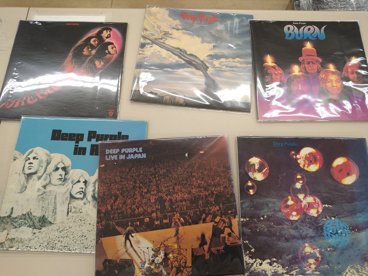 ハードオフ羽生店です。洋楽ディープパープルのアナログレコード大量