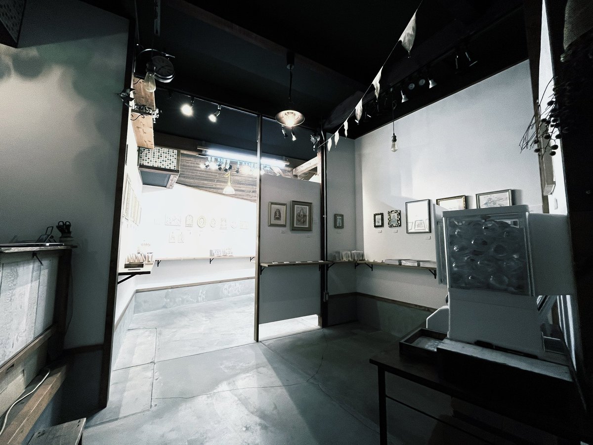 atelier 眞空 x umi 共催企画展
『 un petit peu de bonheur 』
~ ガレット・デ・ロワに願いを込めて ~

6日目が終了致しました。

本日もたくさんのご来場ありがとうございました！

残す会期もよろしくお願い致します。

#共催企画展_un_petit_peu_de_bonheur