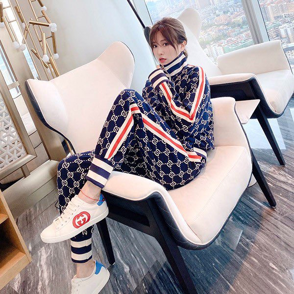 GUCCIのあの下品なセットアップジャージ、欲しいかも