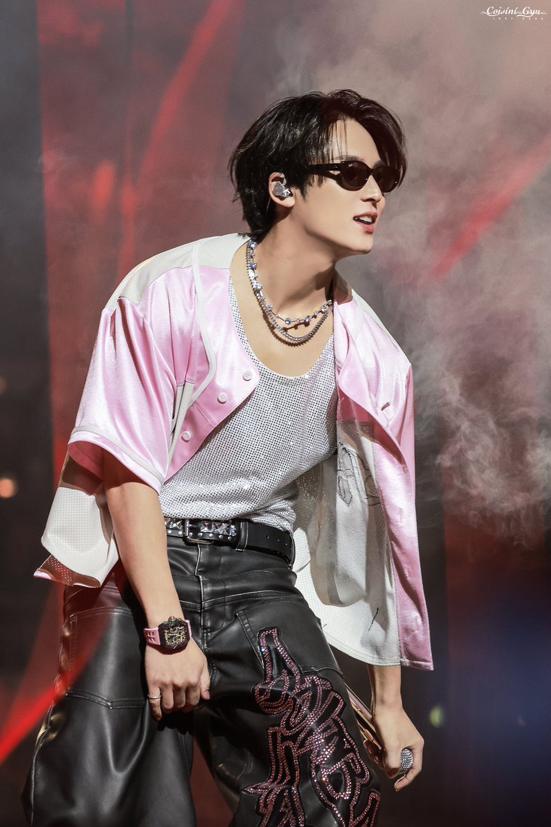 Coisini_Gyu0406's tweet image. 20260123

CxM ［DOUBLE UP］ LIVE PARTY in INCHEON

HD 3P

#세븐틴 #SEVENTEEN
 #민규 #MINGYU #ミンギュ
@pledis_17