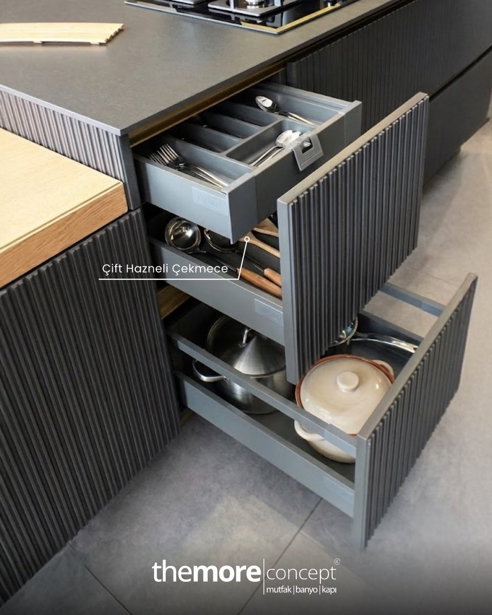 Çift hazneli organizer çekmeceler, yüksek kapasiteli tencere dolapları ve daha fazlası tek bir alanda buluşuyor.

Model adı: Sven

Katalog, ücretsiz projelendirme hizmeti ve tüm detaylar themore.com.tr’de.