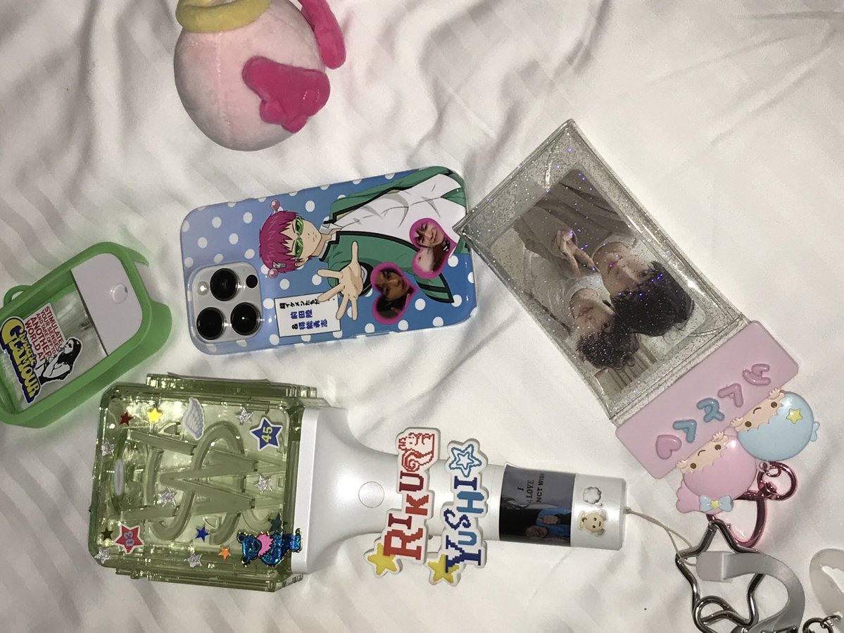 frontooooth's tweet image. 완전 아줌마 혼자 잘놀지였는데... 날씨는 개밤티햇빛쨍쨍이였지만 그래도 여름도쿄 참재밌었는데.... 쿠로우사 데리고 혼자 회식도 갔옸는데...