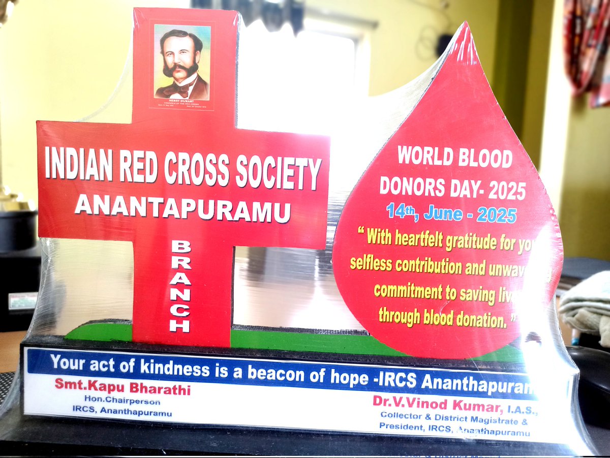 bisathi's tweet photo. Received the Best Blood Donation Award from Indian Red Cross Society, Ananthapur for donating 39 times blood &amp; collected more number of units to the needy and Emergency patients

#BisathiBharath #MYBharat #NSS #YuvaShakti #ViskitBharat @MYBharatHQ @mygovcampus @narendramodi https://t.co/wYRxm8bqje