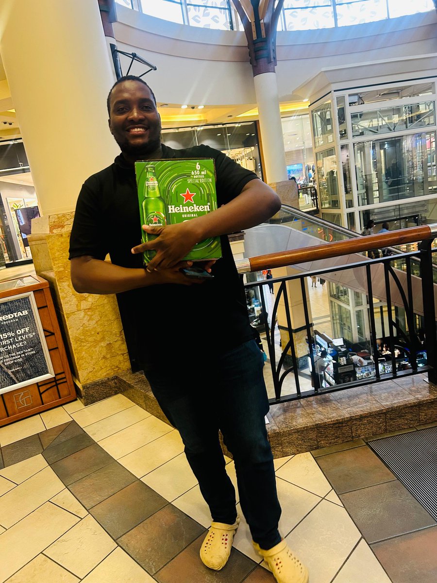 Do you see how happy I am when I'm with my besties 🥺 #Heinken