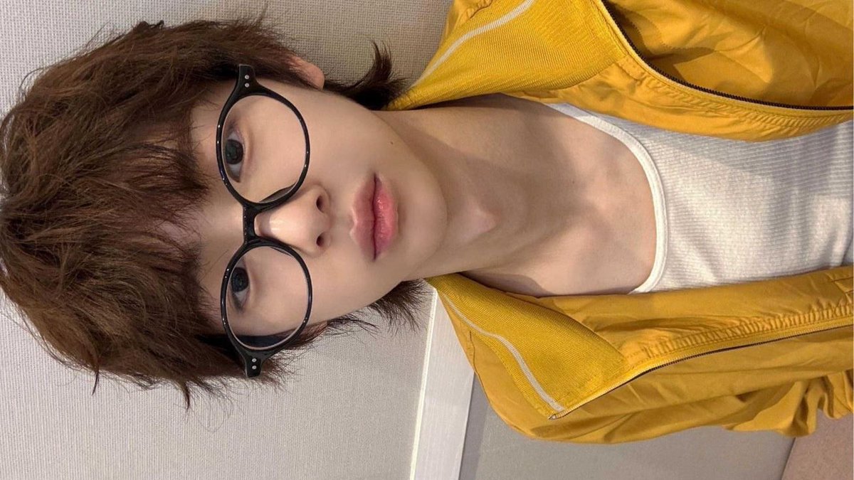 juhoonwink tweet picture