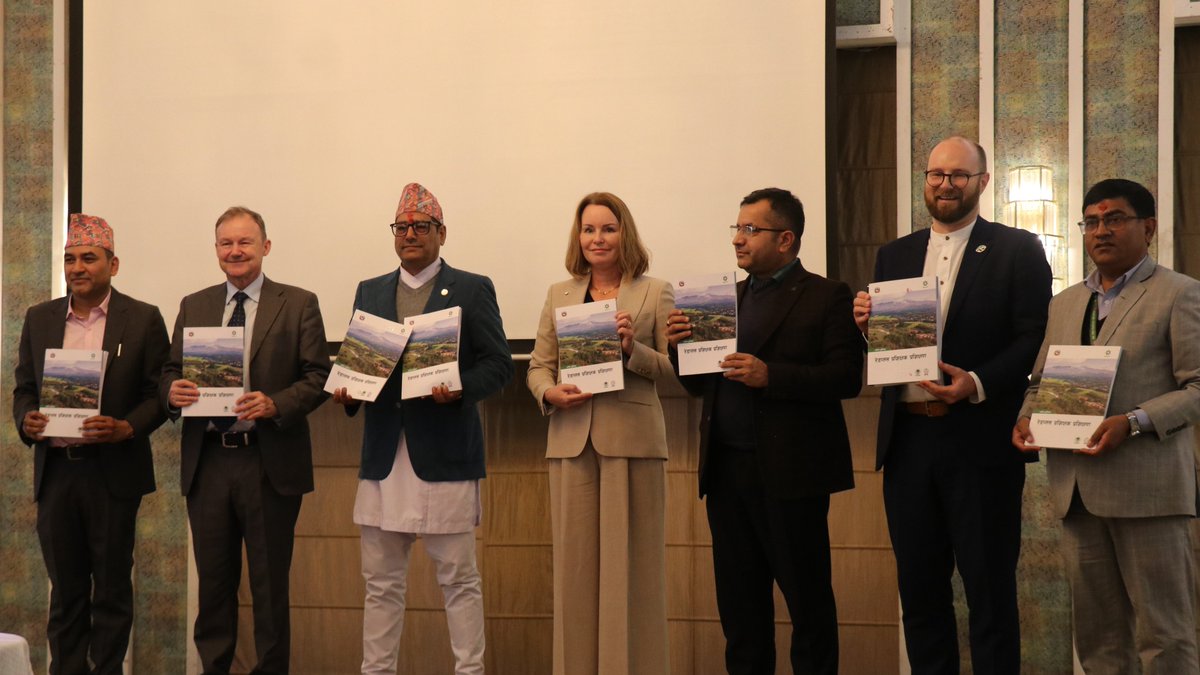 🌱 Nepal’s agreement under the LEAF Coalition is a major step for forest protection and climate action. With 45% forest cover, Nepal is leading by example as the first Asian country to offer LEAF credits. Norway is proud to support Nepal on this journey 🌳
<a href="/MofaNepal/">MOFA of Nepal 🇳🇵</a> <a href="/MOFENepal/">MOFE Nepal🇳🇵</a>