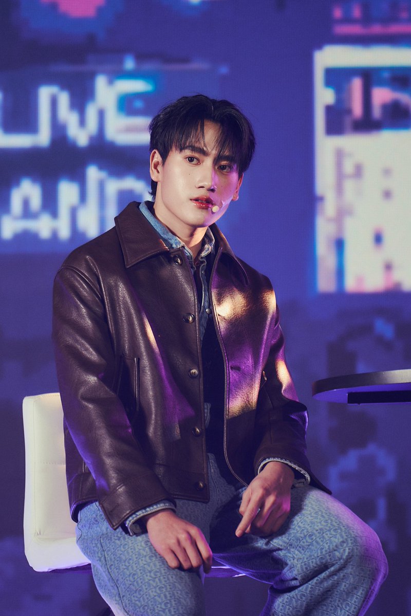 pung_phirunwat's tweet image. จบลงไปแล้วกับโชว์ของปังปังขอคนละหนึ่งเม้นได้ไหมครับ เดี๋ยวปังจะเอาปรับพัฒนาต่อไปครับ
ขอบคุณพี่ออฟมากๆครับ

DMD FINAL STAGE
#DMDFriendshipSS3finalEP