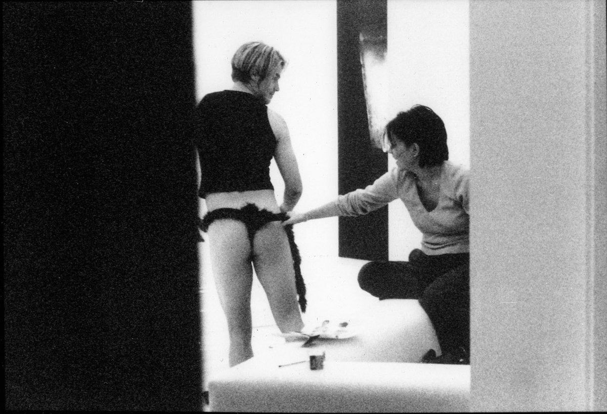 Alison Jackson tweet media