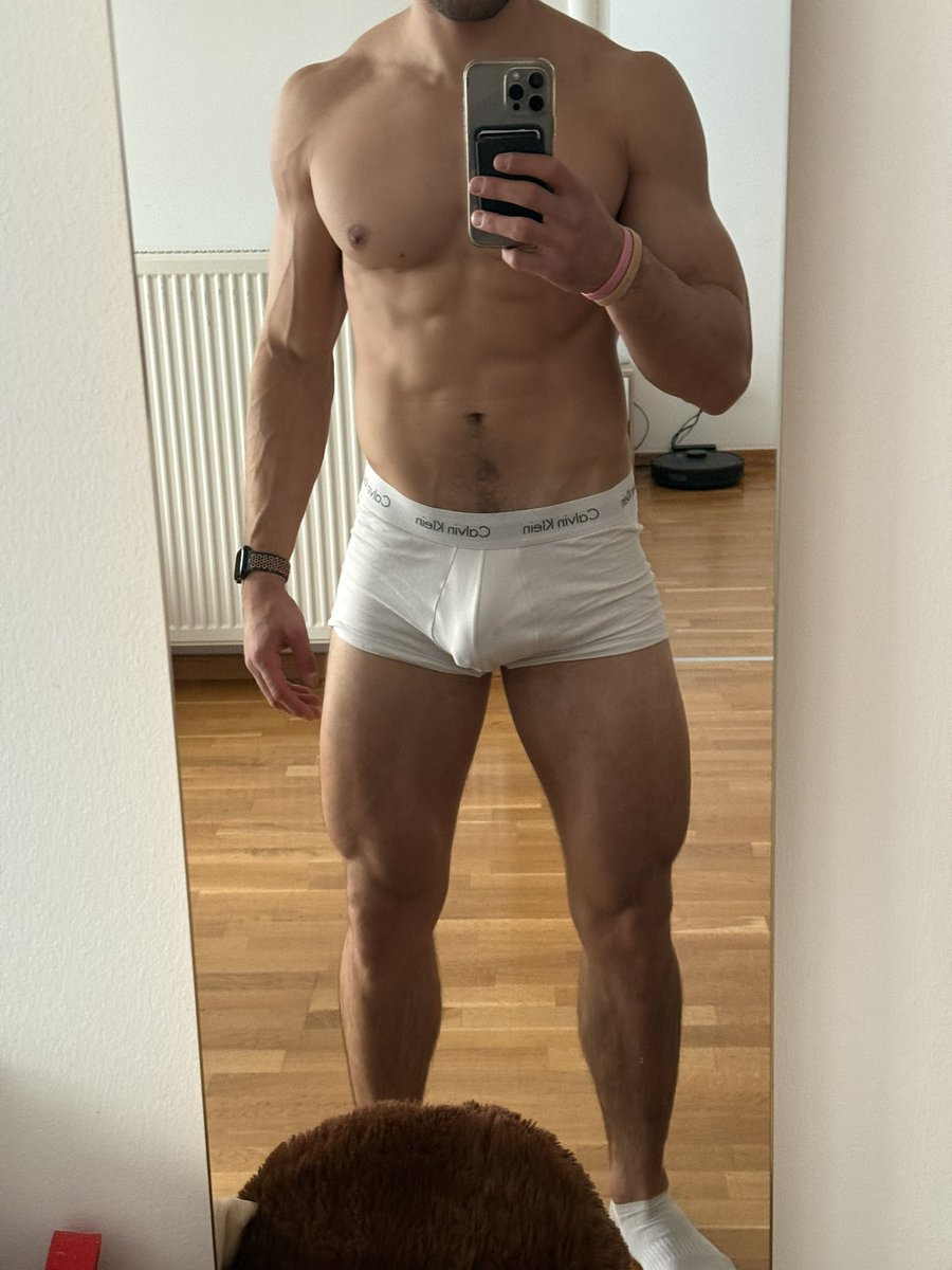 Indulger tweet media