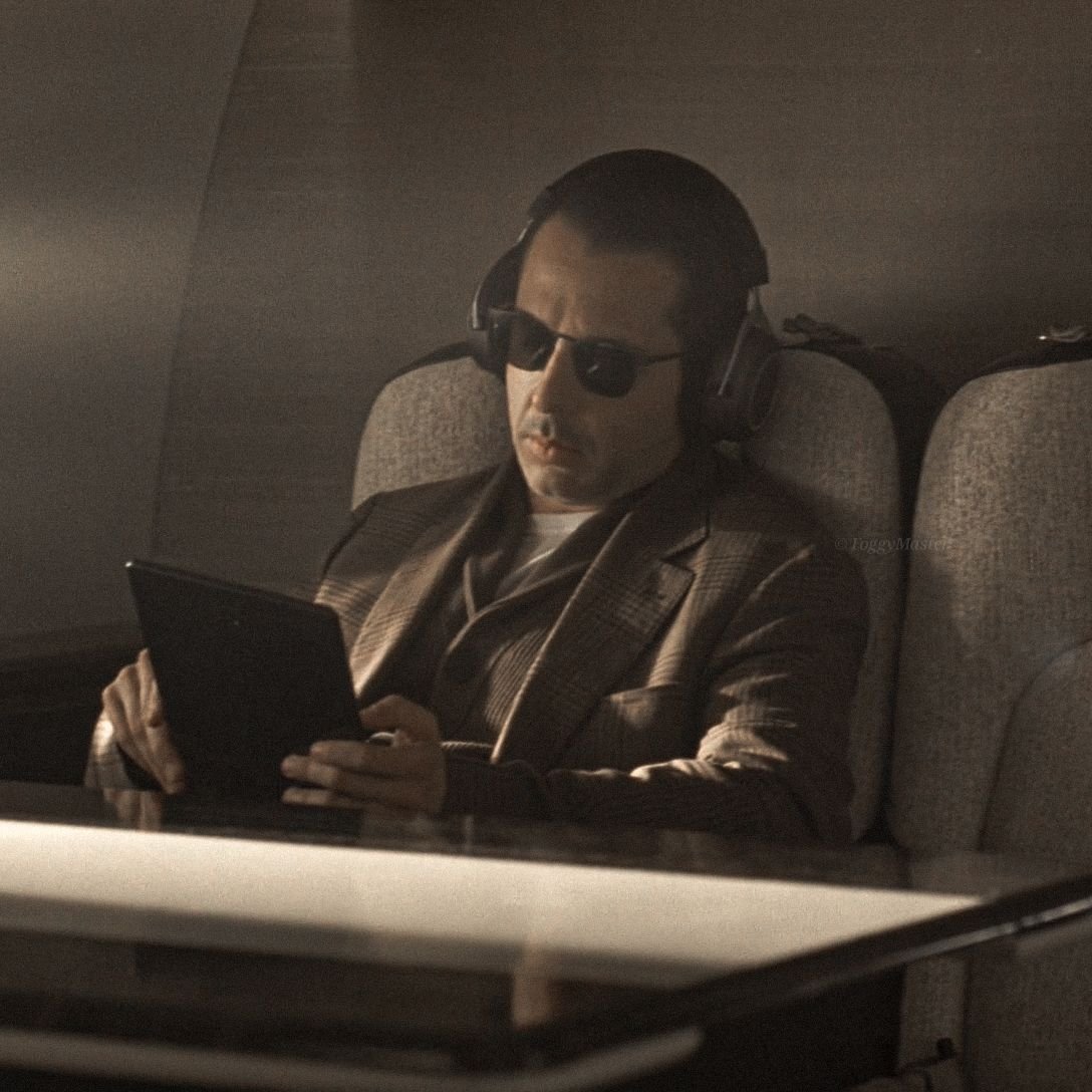 BasedBiohacker tweet media