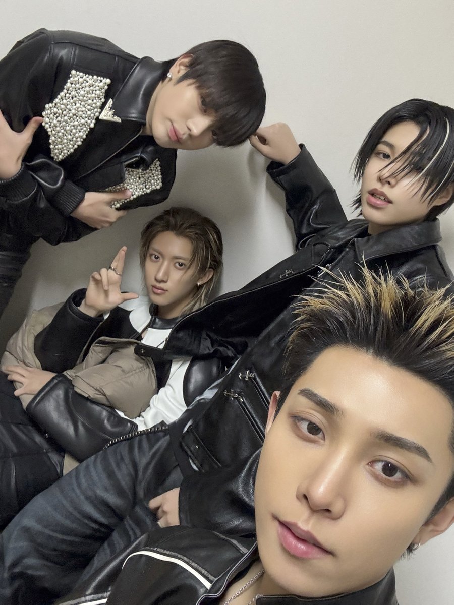 LNGSHOT4sho's tweet image. 260123 KBS2 뮤직뱅크 📸🤞

#LNGSHOT #MOREVISION