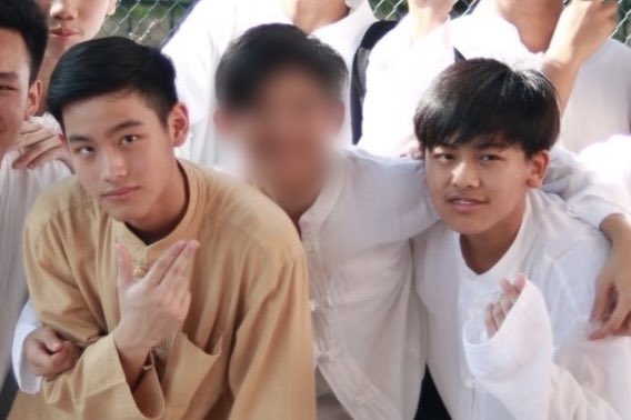 Copper_phrt16's tweet image. ขอแปะหน่อยย ไม่ได้เจอกันมานานมากหลังจากผมไปเรียนเมืองนอก แต่อยากจะบอกว่าเพื่อนกร นี่ได้เต้นเพลงนายละนะ หวังว่าจะเห็นนะอิอิ

DMD FINAL STAGE
#DMDFriendshipSS3finalEP