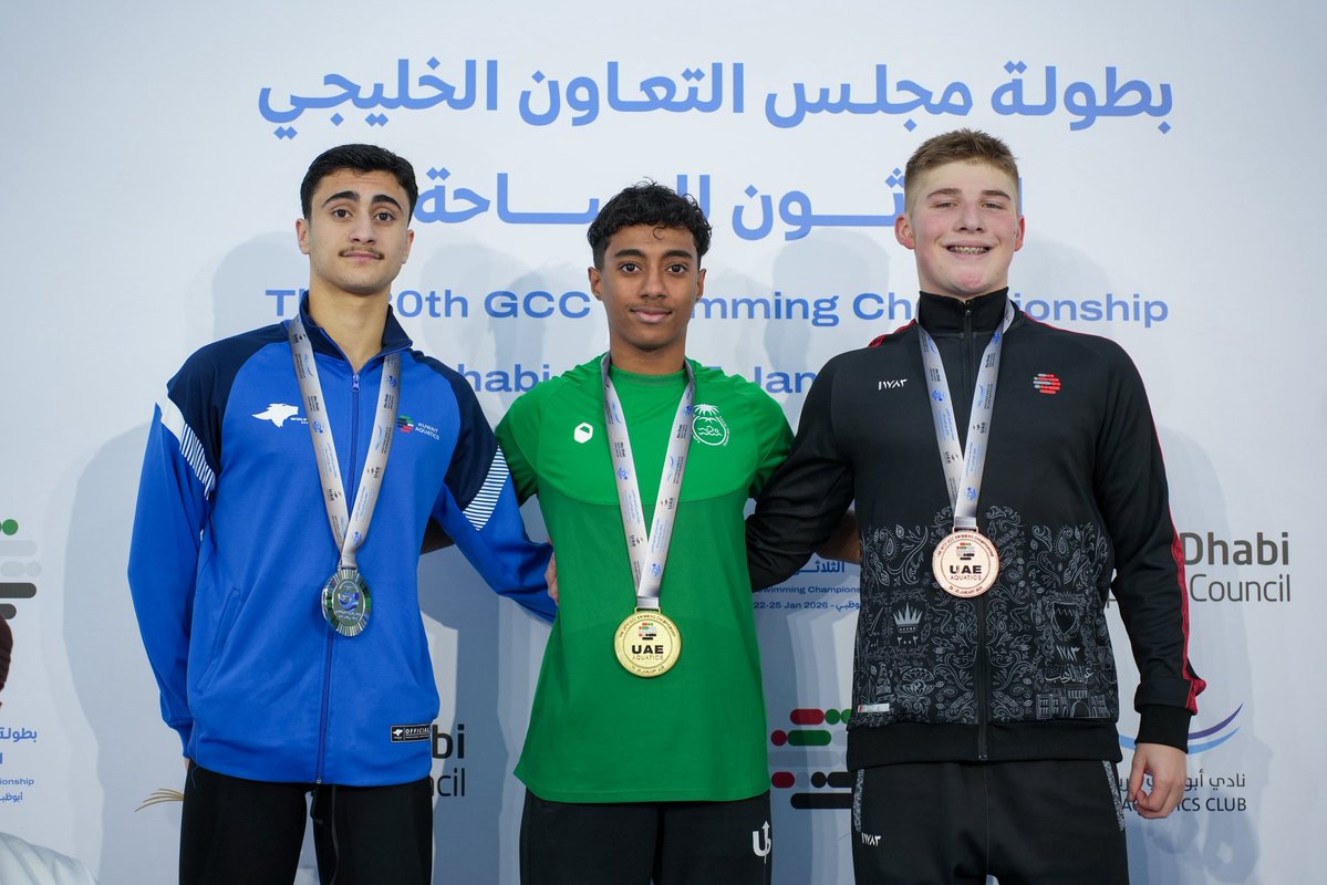 Saudi_Swimming's tweet image. المــيداليـــة الـذهـبيـة 🥇🇸🇦

📸| انتزع سباح المنتخب السعودي "غانم الصلحي" الميدالية الذهبية في سباق الـ1500م حرة للفئة العمرية 16-17 سنة🔝

ضمن منافسات بطولة مجلس التعاون الخليجي 30 للسباحة في أبو ظبي 🏊‍♂️

ألــــــــــــف مــــــــبرووووووووك 👏💚