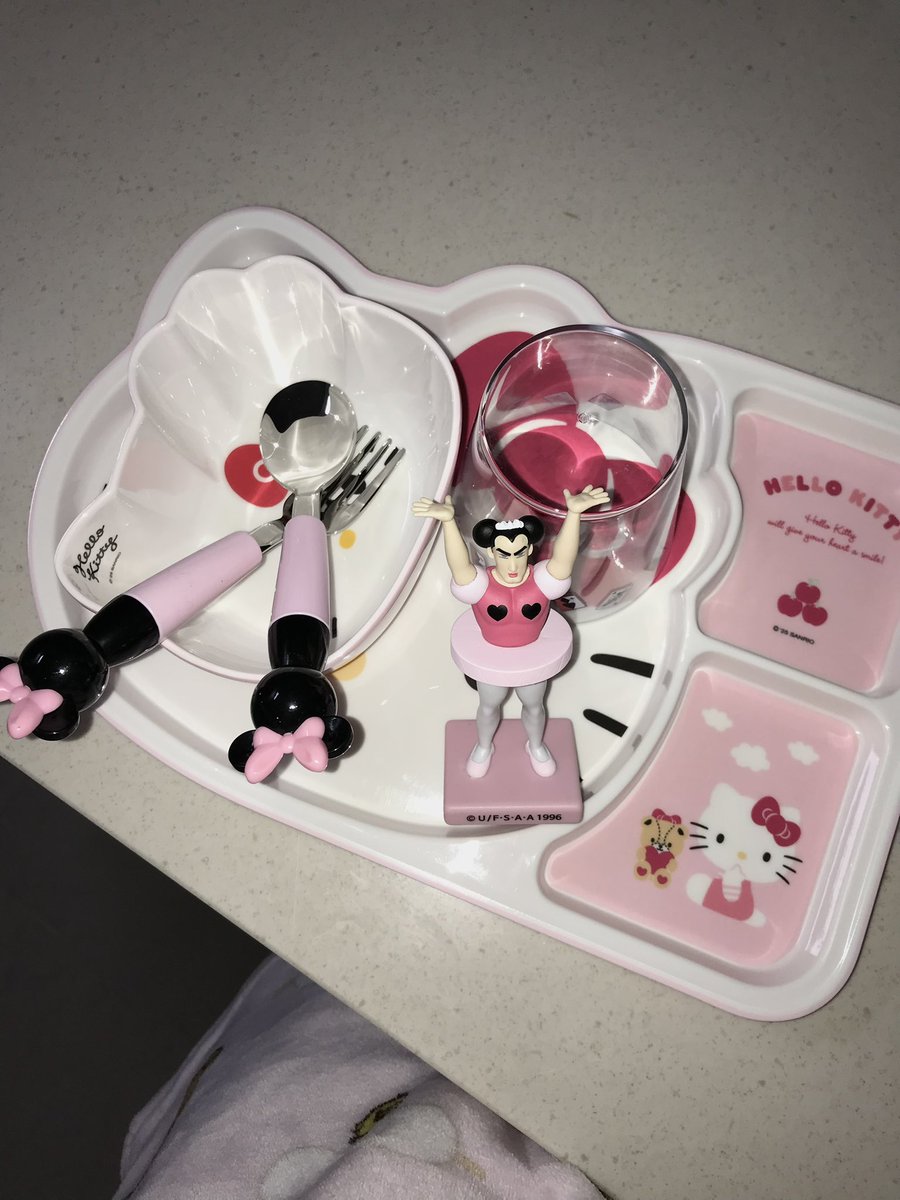 비록 잔소리 오백번 들엇지만 오늘 산 식기구 전부 너무너무머너무맘에들오ㅜㅠㅜㅜㅜㅜ💕💕