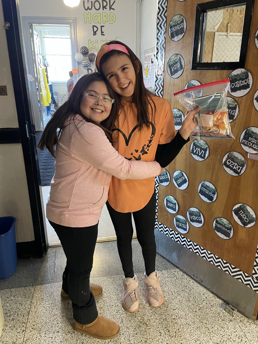 Campus School Library tweet media