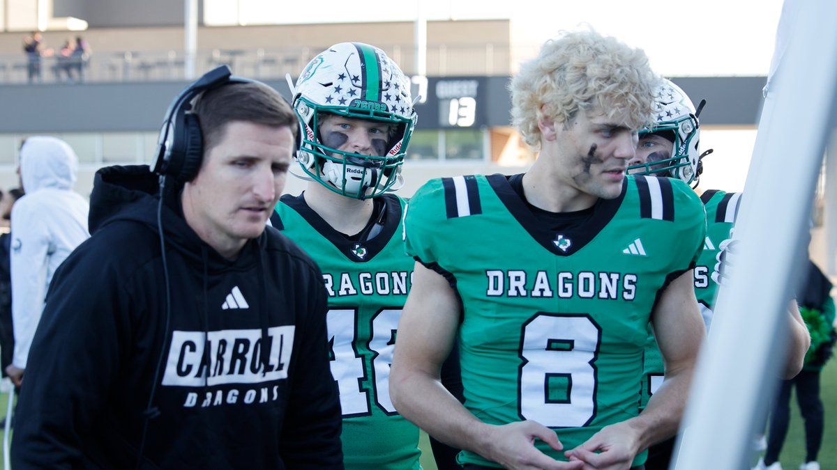 swaggarly's tweet image. As Southlake Carroll continues its search for a football coach, could the answer lie within? #TXHSFB

Here is a look at why the Dragons could stay in-house &amp;amp; promote Lee Munn, who has 8 years of experience as Carroll's DC &amp;amp; established relationships. STORY:star-telegram.com/sports/dfwvars…