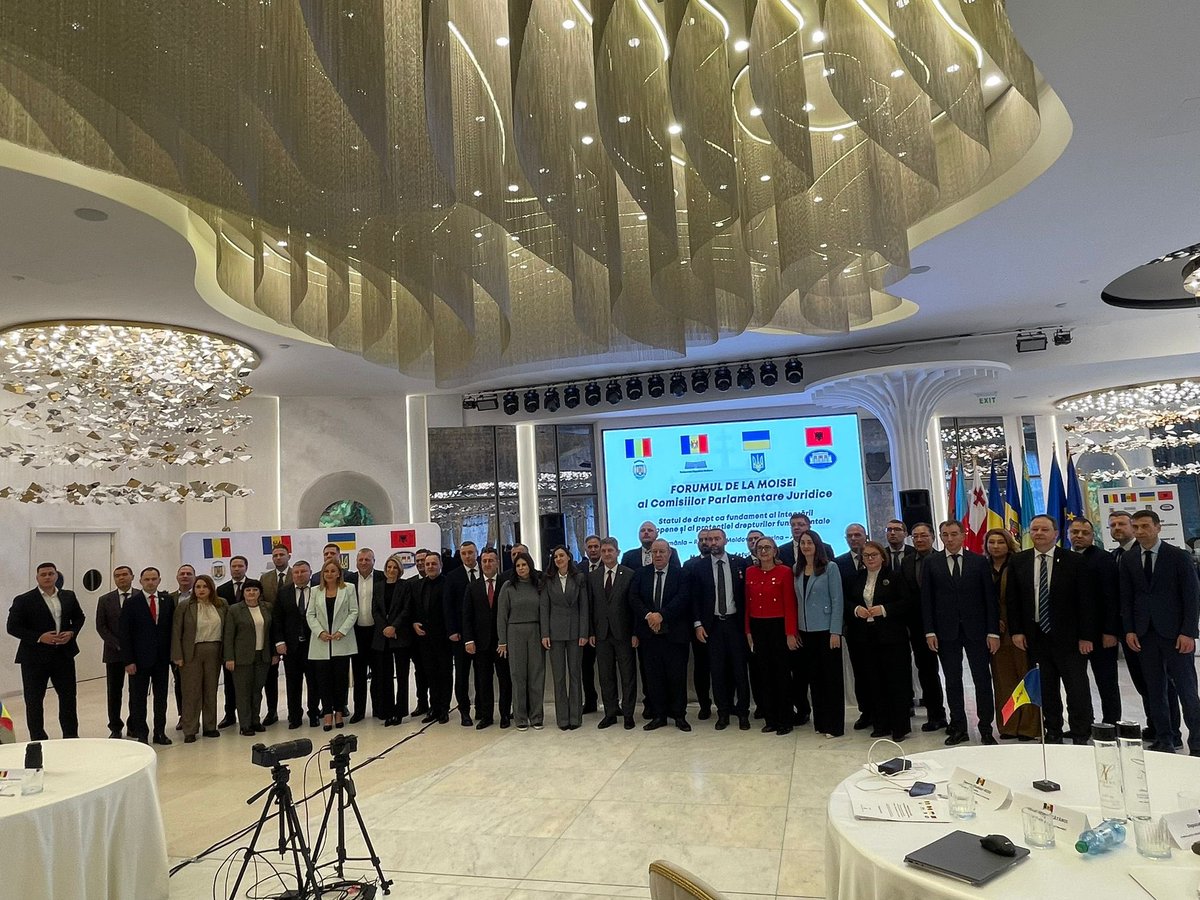 AzEmbRomania's tweet image. The Annual Third Meeting of the Parliamentary Legal Committees was held in Moisei, in Romania’s Maramureș region, bringing together participants to discuss key legal and institutional issues. This year’s meeting focused on the theme “The Rule of Law as the Foundation of European…