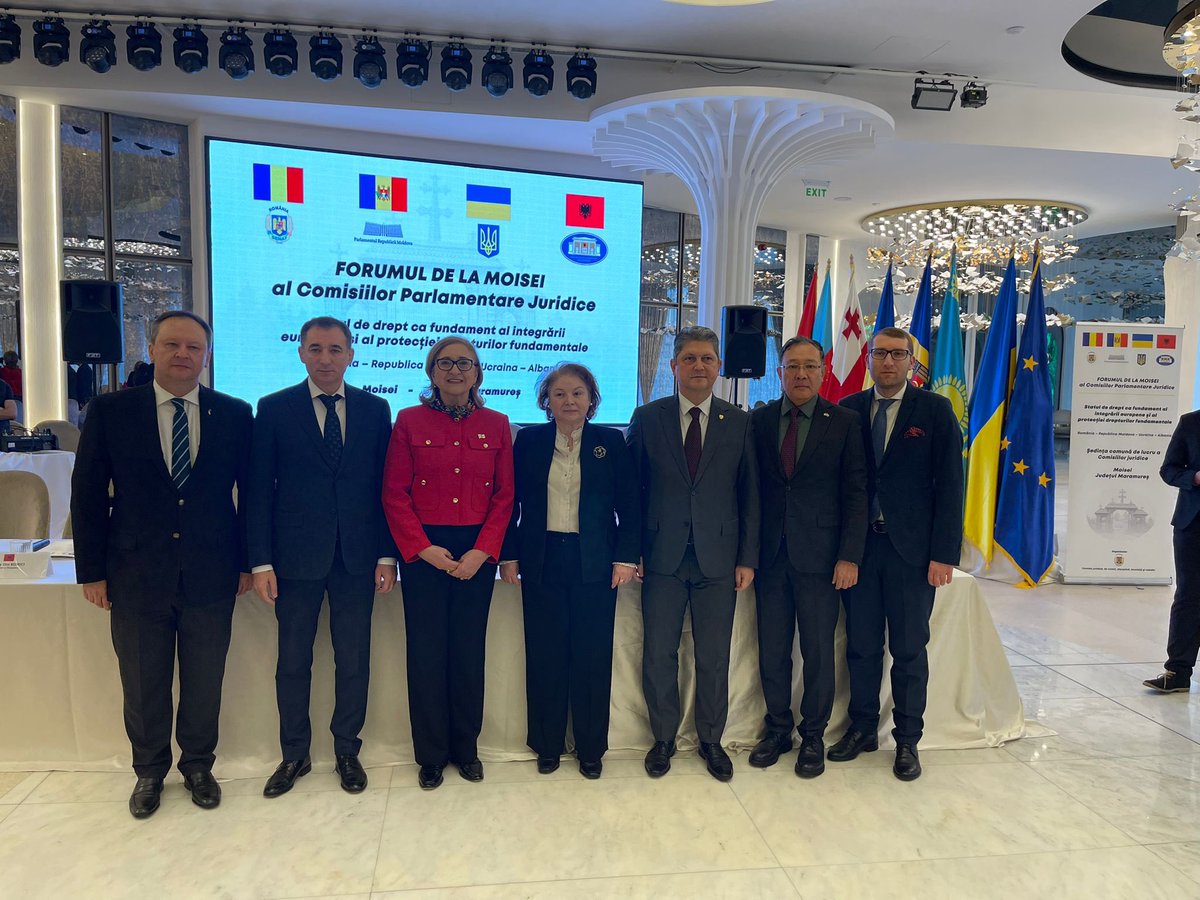 AzEmbRomania's tweet image. The Annual Third Meeting of the Parliamentary Legal Committees was held in Moisei, in Romania’s Maramureș region, bringing together participants to discuss key legal and institutional issues. This year’s meeting focused on the theme “The Rule of Law as the Foundation of European…
