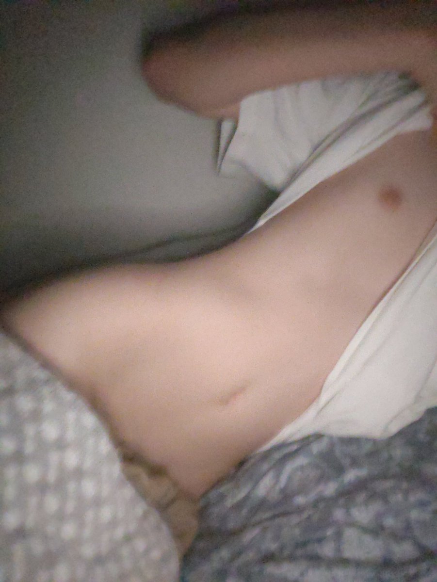 냄새 좋아하는 07 멜섭이랑 연락할 사람? 사교도 좋고 친분도 좋고, 페티쉬 다 맞춰드림

#게이 #07게이 #멜섭 #냄새