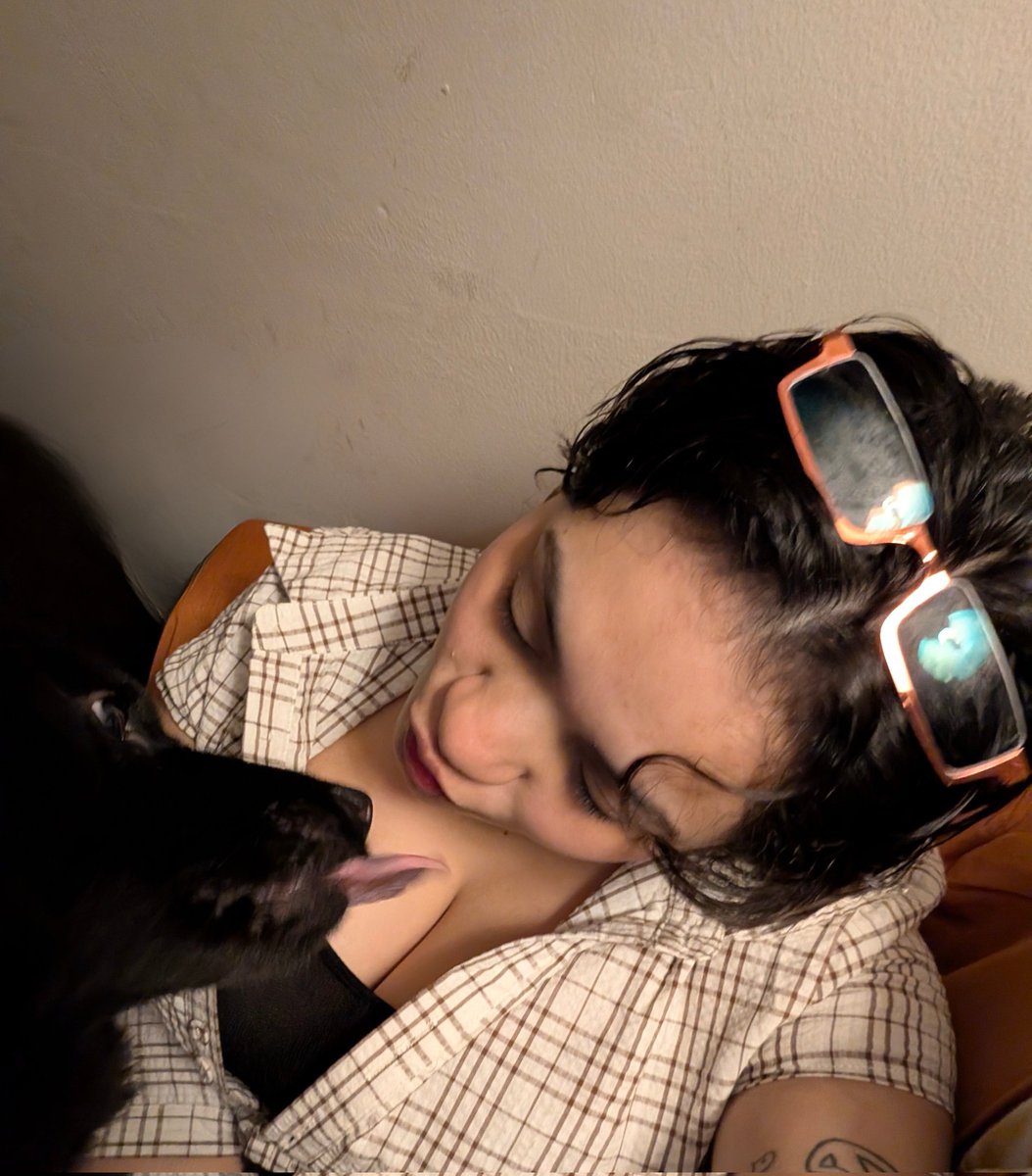 certrah's tweet image. chU :*