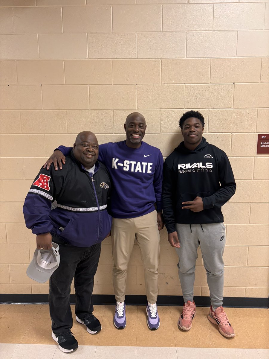 Tyson Robinson tweet media