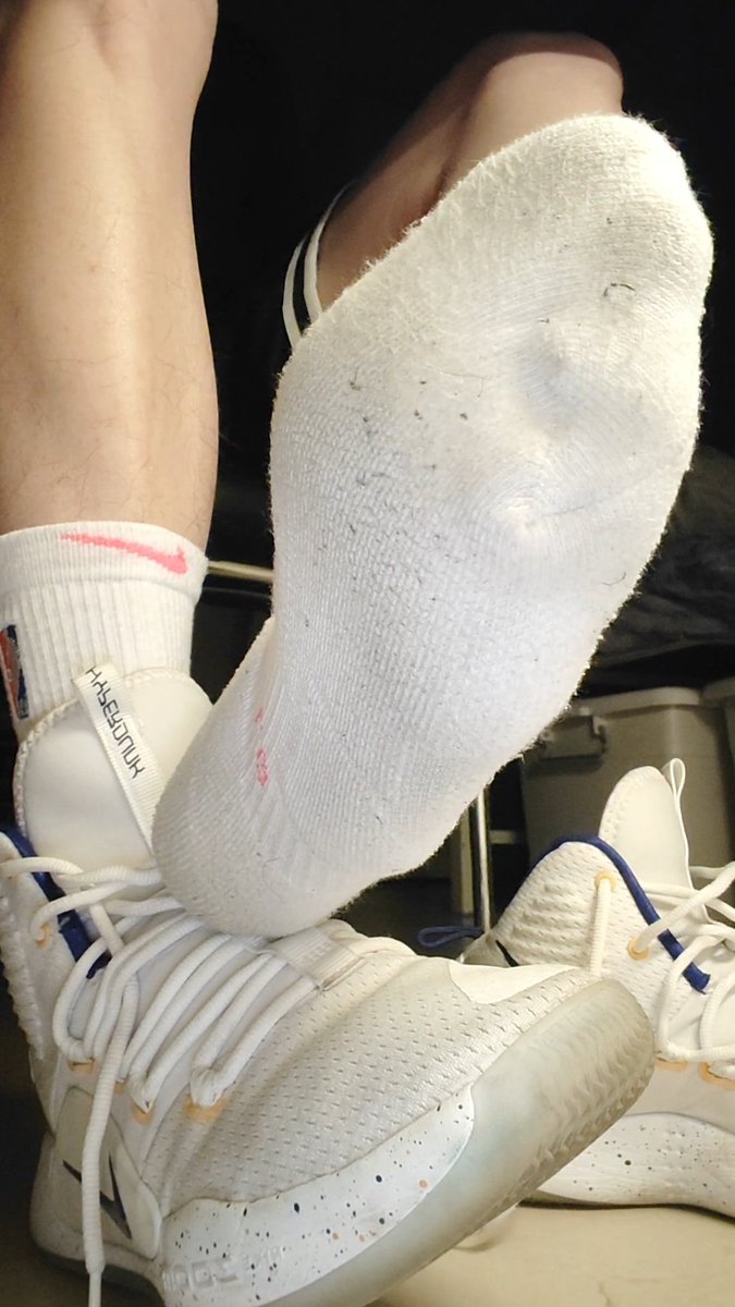 Captain_s tweet media