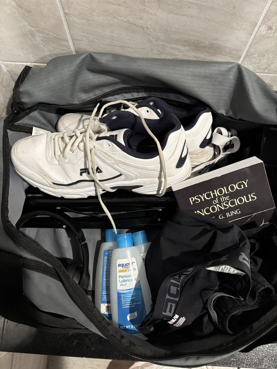 Ian Croft tweet media