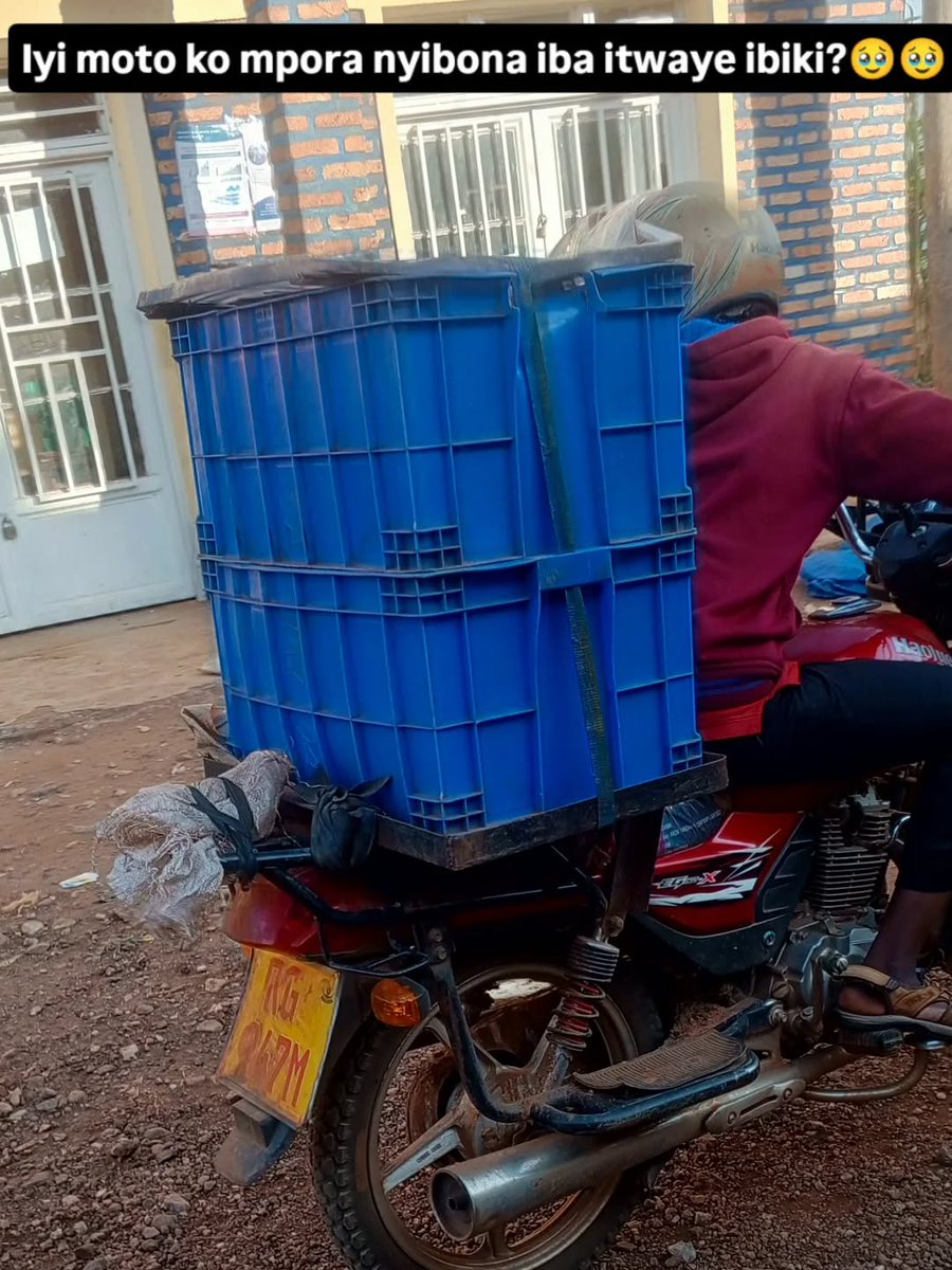 utahanyiki's tweet photo. Iyi moto ko mpora nyibona iba itwaye ibiki mo hariya?🥹🥹 #foryou #viral #rwanda #rwandamonetizesocialmedia https://t.co/ENEJmVKfch