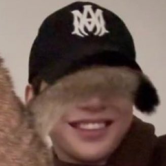 sunnnnnflowerD's tweet image. รักคุณ เสียยิ่งกว่าใคร 
ปิดตาคุณได้จะปิดตาคุณ
ไม่อยากให้คุณ เห็นใคร 
ไม่อยากให้ใคร เห็นคุณ
ผมเฝ้าบนบานทำบุญ 
เพราะกลัวว่าคุณ จะเปลี่ยนใจ