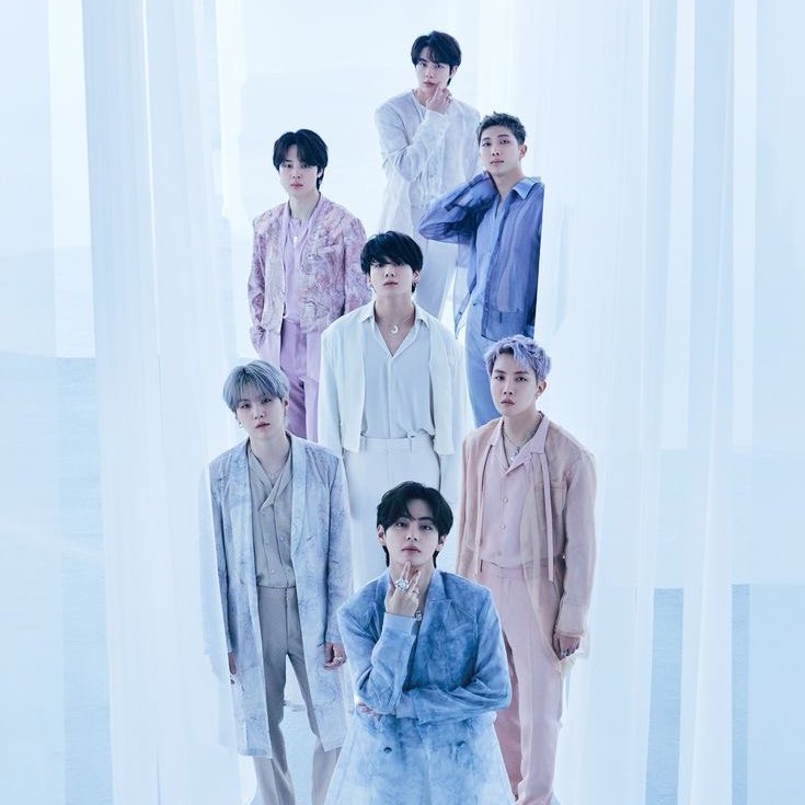 btschartsxdaily's tweet photo. 📊| @BTS_twt's "Proof" re-enters to Top 10 at #10 (+9) on the Spotify’ Weekly Album Charts! 🌎

CONGRATULATIONS BTS https://t.co/Lnr5ZlwPR5