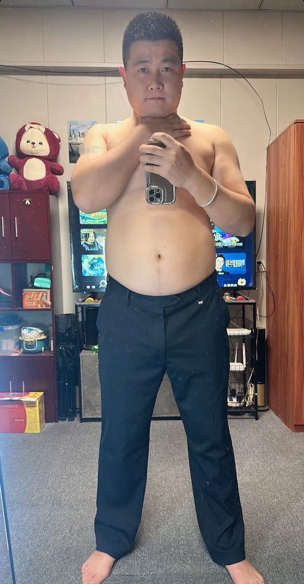 一个人的寂寞两个人的错，如果你也不想寂寞，那就私信关注认识，有地