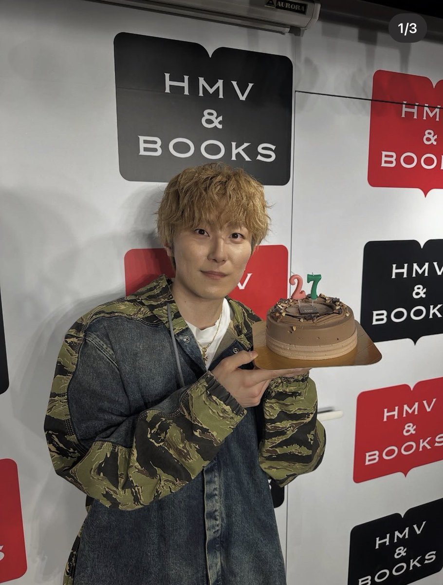 amusan_comdot's tweet photo. 大好きな人に会えて
この上ない幸せありがとうございました
次はななちゃんゲームしようね
あむくん😊🧡
@comamugiri0123 https://t.co/cK3VZ3qKce
