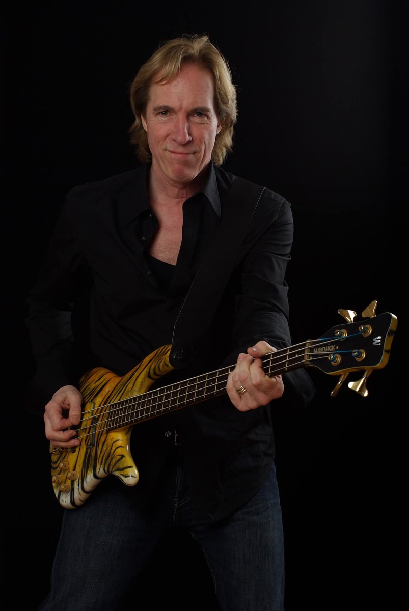 nomixcol's tweet photo. Falleció Francis Buchholz, bajista de la agrupación #Scorpions a sus 71 años de Edad. Su familia confirmó el deceso del artista esta madrugada tras una lucha contra el cáncer

#Musica #Rock https://t.co/OAasxyeCYU