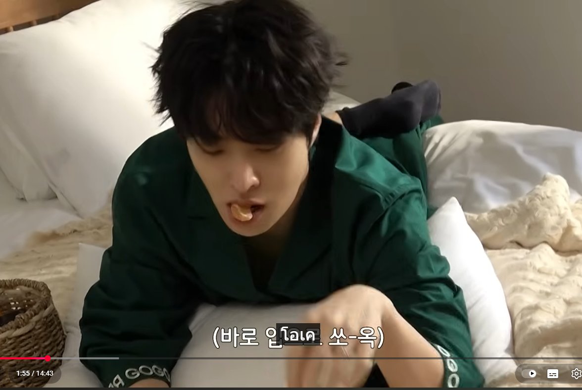 ส้มต้องหวานมากแน่ ๆ ดูลูกชายกินส้มวนไปวนมา แล้วต้องไปซื้อมากินตามเลย เจ้านากน้อยที่แสนน่ารักของแม่ คิดถึงมากนะครับ  #영재(YOUNGJAE) 🧡💚🦦💚🧡
youtu.be/fU0F7WX63aA?si…