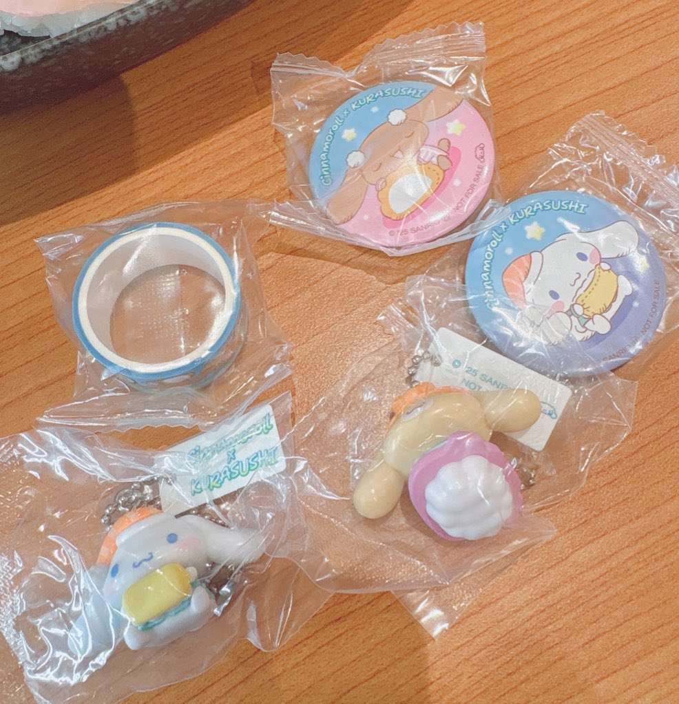 cinna_daisuki's tweet photo. #くら寿司シナモロールコラボ

A賞ほしいな🥰
みんな写ってて可愛い💕🍣
コラボしてくれるのほんと嬉しい( ᴖ ̫ᴖ )
また食べに行きまーーす😆 https://t.co/Th45Nm5L2o