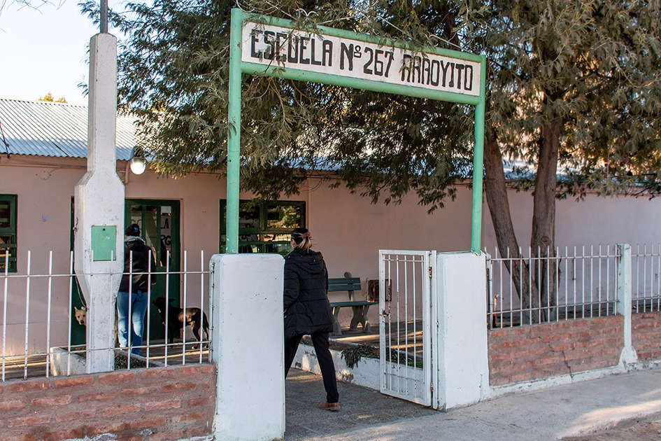 MÁS EDUCACIÓN, MÁS OPORTUNIDADES 

Llamamos a licitación para construir el nuevo edificio de la Escuela Primaria Rural N°267 de Arroyito, una obra pensada junto a la comunidad educativa y adaptada a su realidad territorial.

Invertimos en educación pública con una mirada federal,