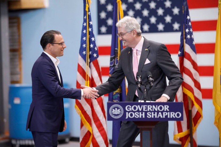 realdealtransam's tweet image. Pennsylvanians should never ever forget that everything @GovernorShapiro does isn’t about Pennsylvania but is all totally about @JoshShapiroPA