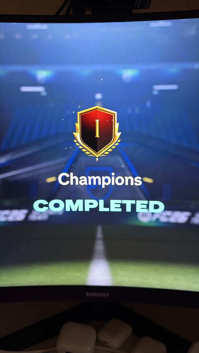 مضمون ازرق الفوت دا لا يفوتك 

سحب جديد على مقعد رانك ون بالفوت لا تنسي تشارك 🔥🔥

سحب اسبوعي 😇

- عدد 1 فائز  🎁

• الفائز هيكون اختيار عشوائي من المتابعين أو الرتويت  ✅

* اعلان الفائز صباح  الأحد  وبنتواصل معاه ⏰

فقط تابعني وتابع هذا الحساب  <a href="/boshkash_ibra/">BOSHKA FUT</a> 

لايك واعادة