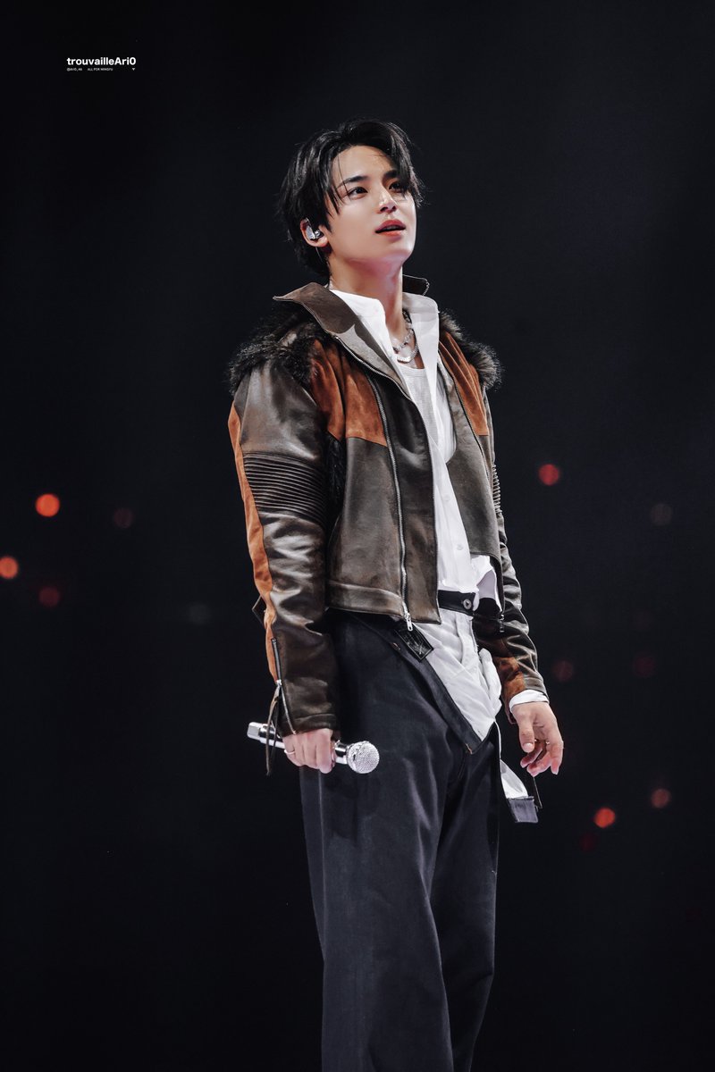 Ari0_46's tweet photo. 260123

✨✨✨

#민규 #MINGYU #ミンギュ
#세븐틴 #SEVENTEEN 
@pledis_17 https://t.co/CUE3sX7lCx