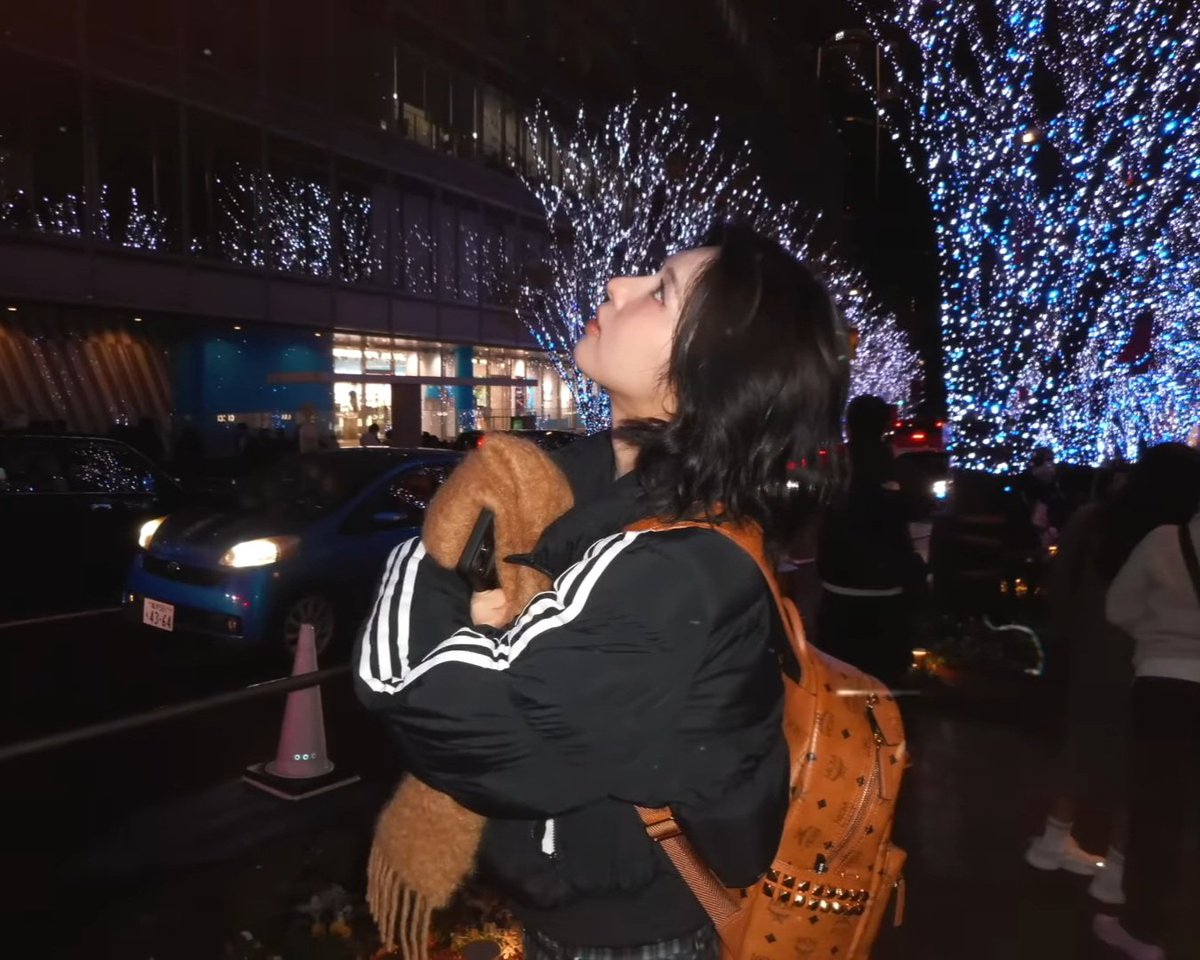 gwiyozy's tweet image. Pretty girlfriend 📸