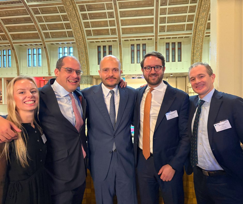 jpmorgan's tweet photo. Congratulations to the Czechoslovak Group (@CSG_HOLDING) on their €3.8bn IPO—a milestone that marks the world’s largest defense listing and sets a new benchmark in the EMEA IPO market.
 
J.P. Morgan is proud to have served as Joint Global Coordinator and Stabilization Manager for CSG on this landmark transaction. https://t.co/xnOWo0GpKN