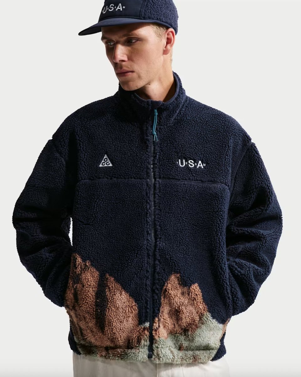 SOLELINKS's tweet photo. Ad: Nike ACG ‘Team USA’ Apparel Collection dropping at 7am PT/10am ET

DSG:https://t.co/ogsWHOnytT
Nike:https://t.co/j8cl2Cqd1A https://t.co/ljA4xphg2t