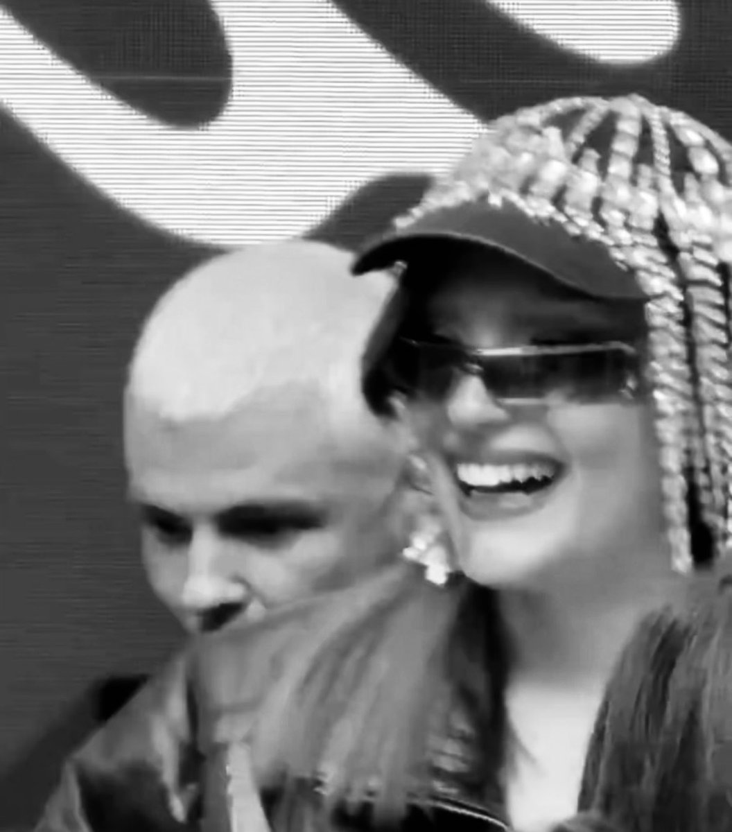 Feliz cumpleaños, te quiero nos vemos el domingooooo💜 <a href="/HFVioleta/">La Nefervivi</a>