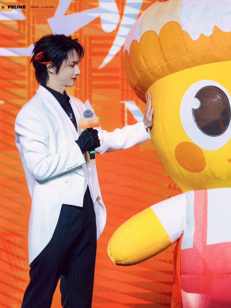 260123 LYFEN 행사

☺️

#LYFEN #준 #준휘 #JUN #문준휘 #文俊辉 #ジュン #세븐틴 #SEVENTEEN