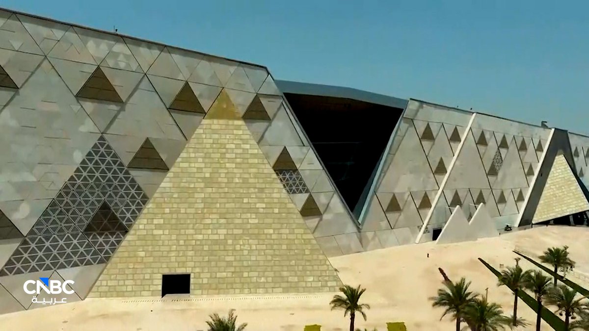 آلاف الكنوز تجتمع تحت سقف واحد ضمن 12 قاعة في أكبر صرح ثقافي مخصص لحضارة واحدة على مستوى العالم. التفاصيل في برنامج ملفات 