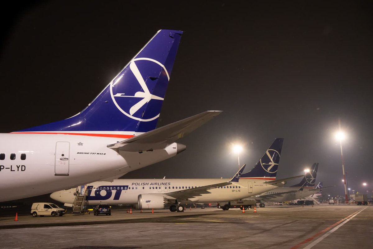 Donald Tusk tweet media