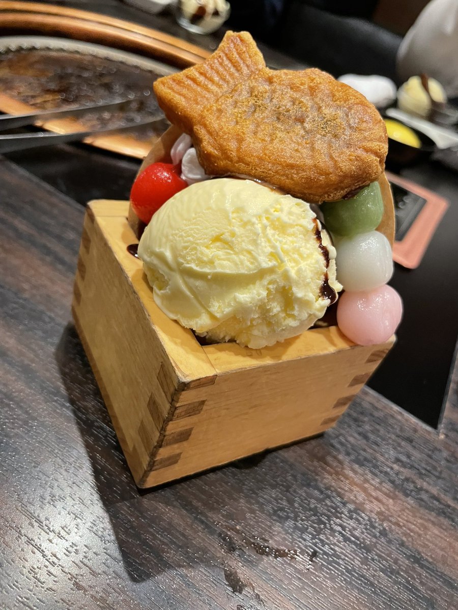 とらすけ tweet media